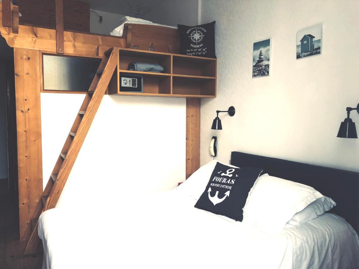 Hotel 2 Etoiles Et Restaurant Le Galet Bleu Fouras Εξωτερικό φωτογραφία